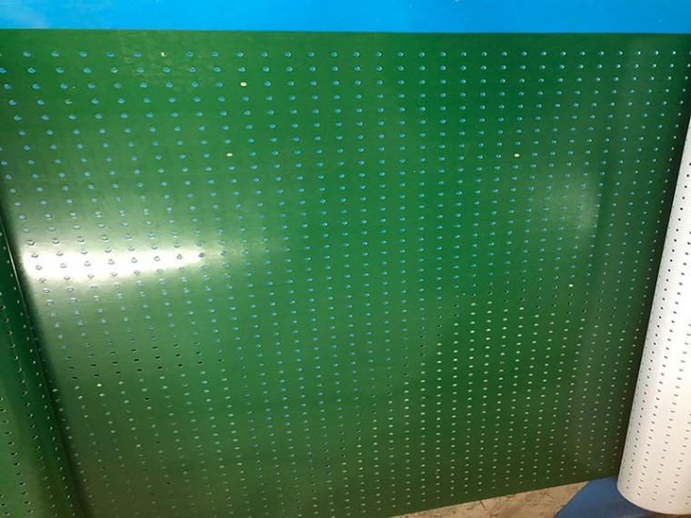 電子行業(yè)沖吸風(fēng)孔輸送帶 綠色PVC打孔輸送帶流水線輸送帶批發(fā)